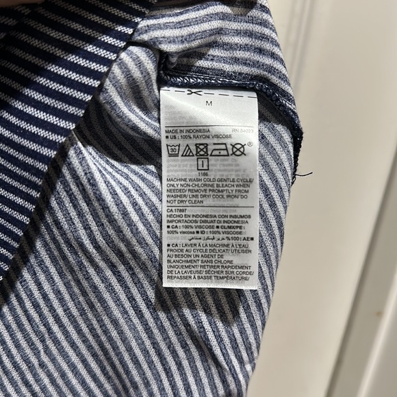 Old Navy striped white & navy blue blouse with gathers in front and back. - Picture 6 of 6